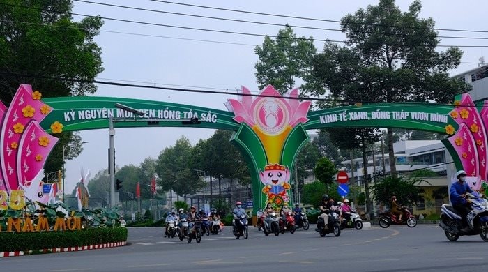 cong-chao-dong-thap-174885852482.jpg