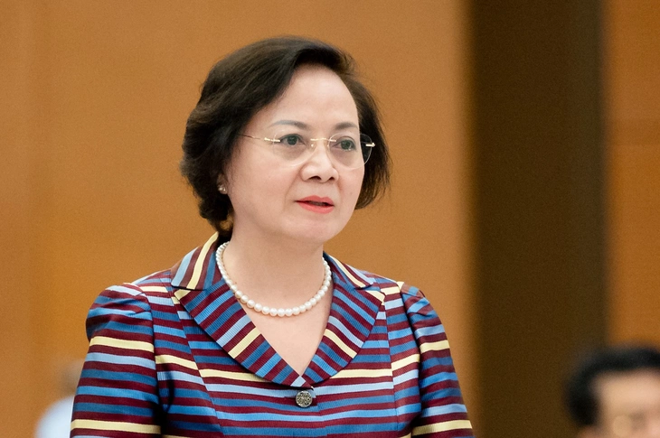 z613674-bo-truong-bo-noi-vu-pham.png