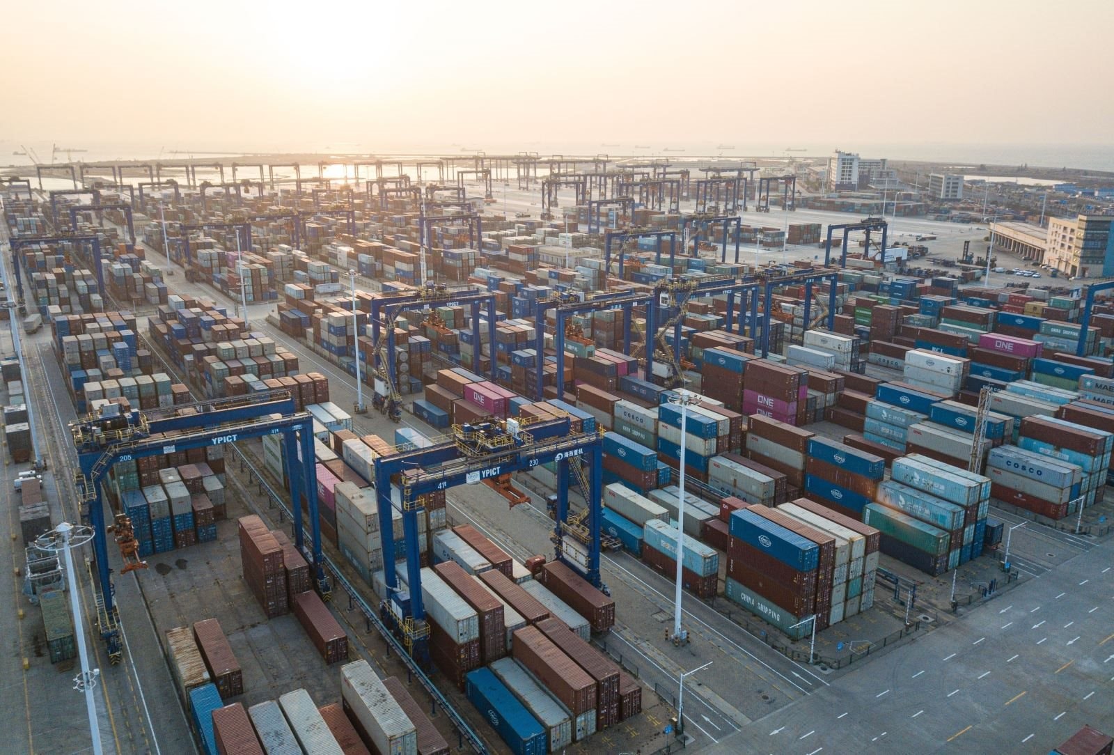 vna_potal_tong_thong_d_trump_hoan_nghenh_ket_qua_dam_phan_thue_quan_voi_trung_quoc_8025242.jpg