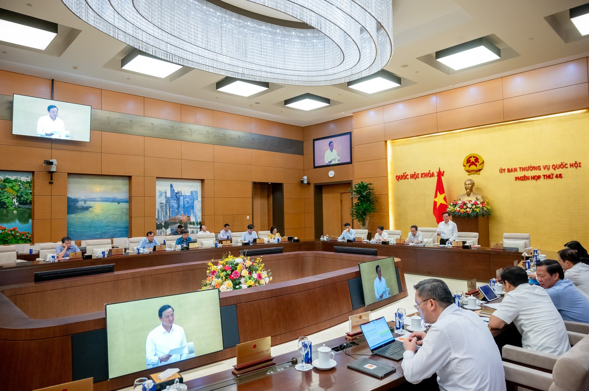 z61_5755-pho-chu-tich-quoc-hoi-nguyen-khac-dinh.jpg