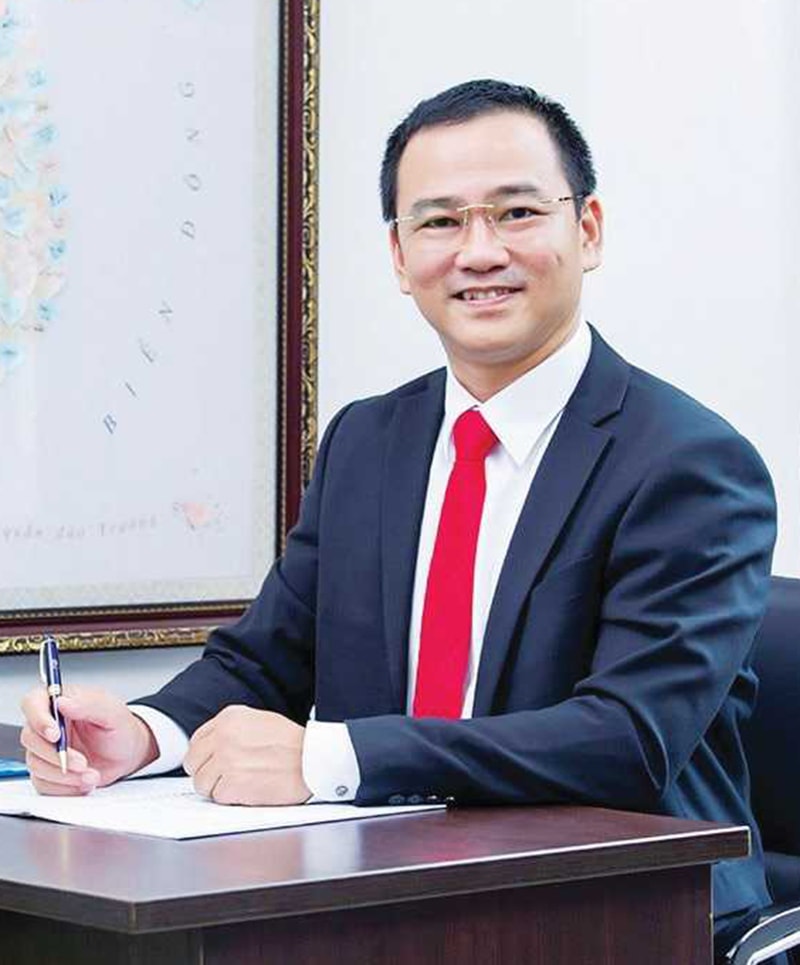 Bản sao Ông Lư Nguyễn Xuân Vũ