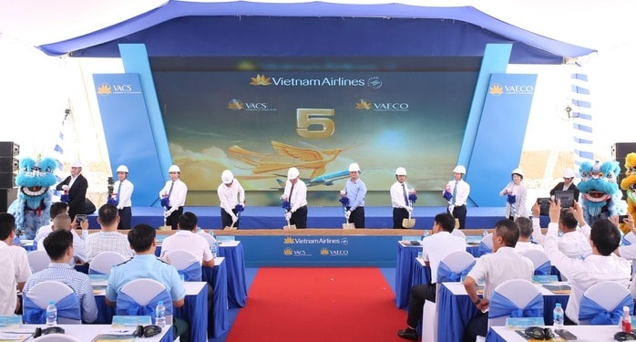 edit-cac-dai-bieu-thuc-hien-nghi.jpg