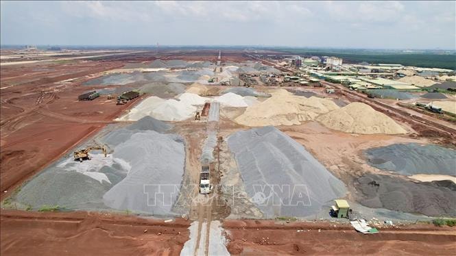 cdnmedia.baotintuc.vn-upload-3qvxwvtnepp6wp9kkf77g-files-2025-06-19-_long-thanh-1.jpg