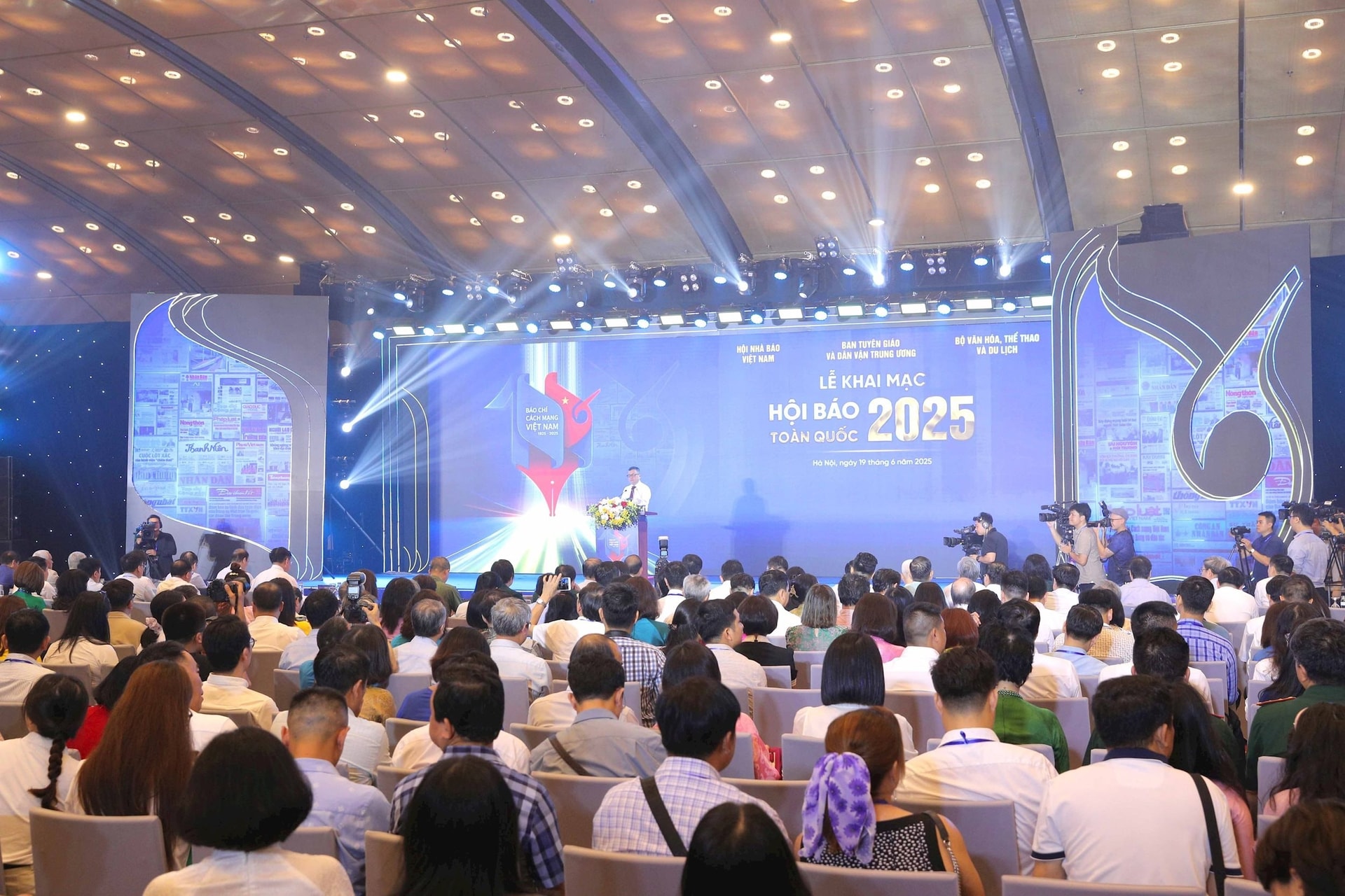 toan-canh-hoi-bao-2-1750318413(1).jpg