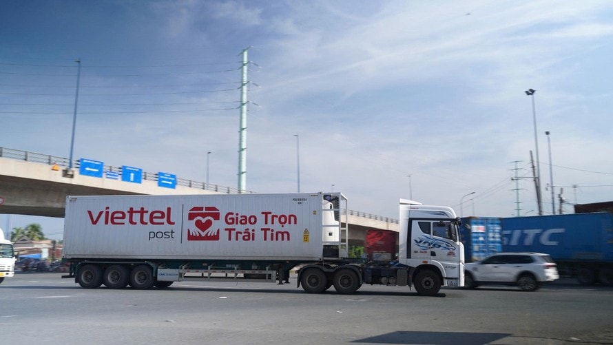 viettel-post-u-t-xay-dnng-h-tng-logistics-qunc-gia-6286-5902.jpg
