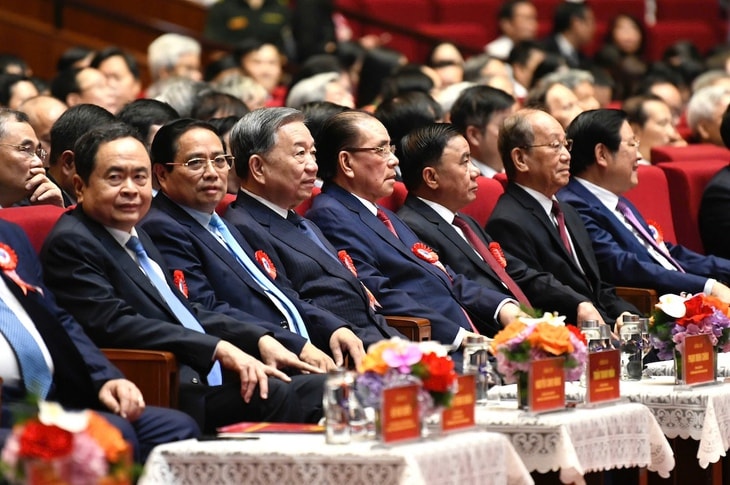 báo chí - Ảnh 4.