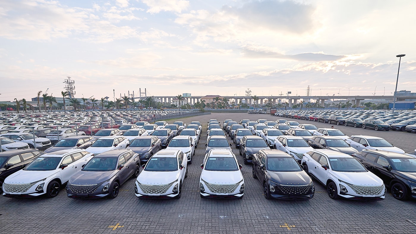 Nhập khẩu ô tô nửa đầu tháng 6/2025: Chưa hết quý 2/2025, Việt Nam đã nhập khẩu hơn 2 tỷ USD ô tô nguyên chiếc
