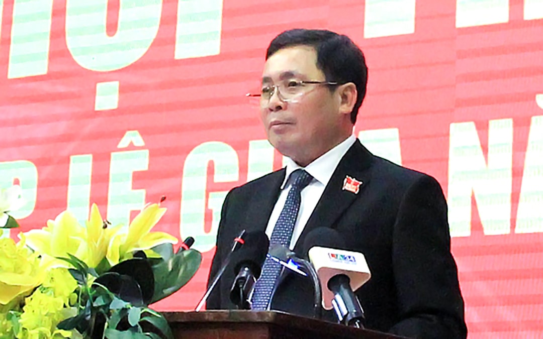 HĐND Long An họp phiên cuối cùng, báo cáo thu ngân sách đầu năm hơn 17.200 tỉ, tăng 34,1% - Tuổi Trẻ Online