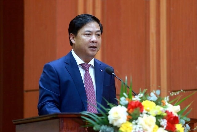 ong-luong-nguyen-minh-triet-1643.jpg