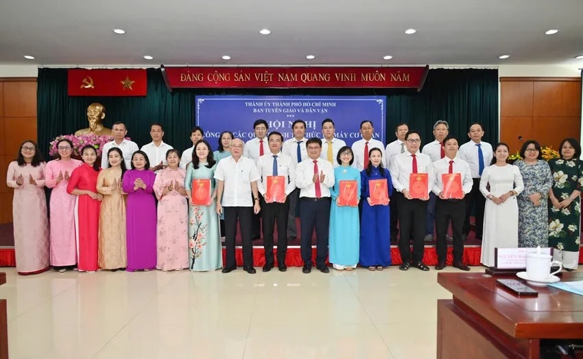 ban-tuyen-giao-va-dan-van-1-1023.jpg