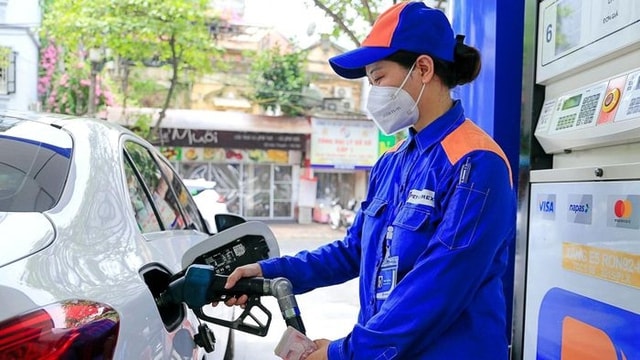 Bộ Công Thương thông tin về vấn đề chiết khấu trong kinh doanh xăng dầu - Tạp chí Tài chính