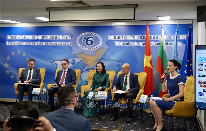 Việt Nam và Bulgaria bàn cách thúc đẩy hợp tác kinh tế, thương mại và đầu tư | baotintuc.vn