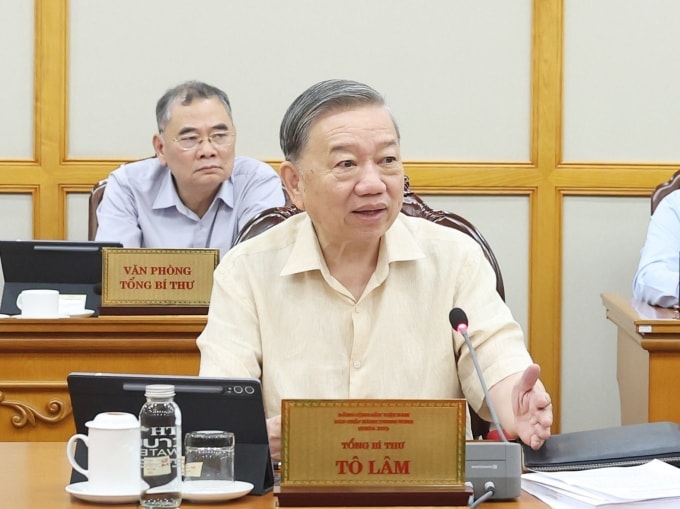 Tổng Bí thư Tô Lâm chủ trì cuộc họp Bộ Chính trị, Ban Bí thư về tình hình sắp xếp đơn vị hành chính, ngày 4/7. Ảnh: TTXVN