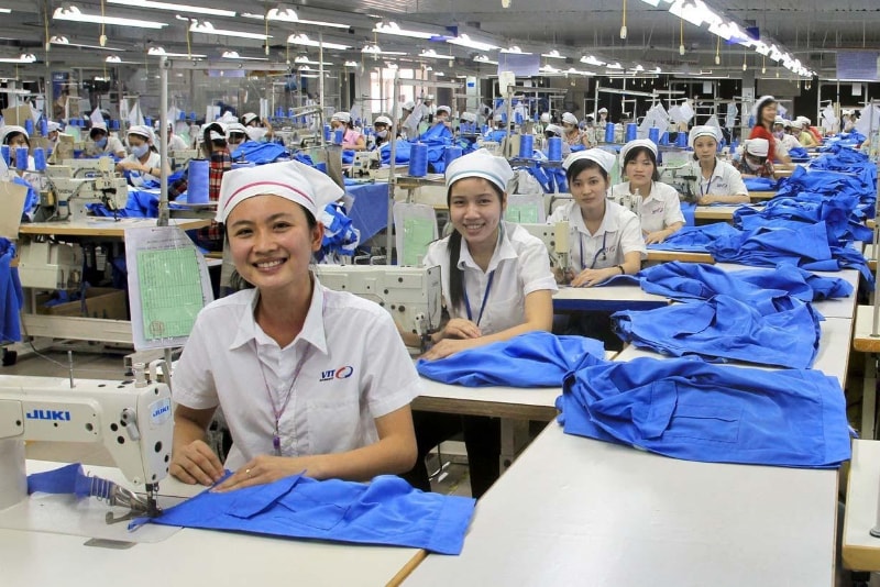 Tiền lương, thu nhập của người lao động đều tăng trong năm 2023 - Nhịp sống kinh tế Việt Nam & Thế giới