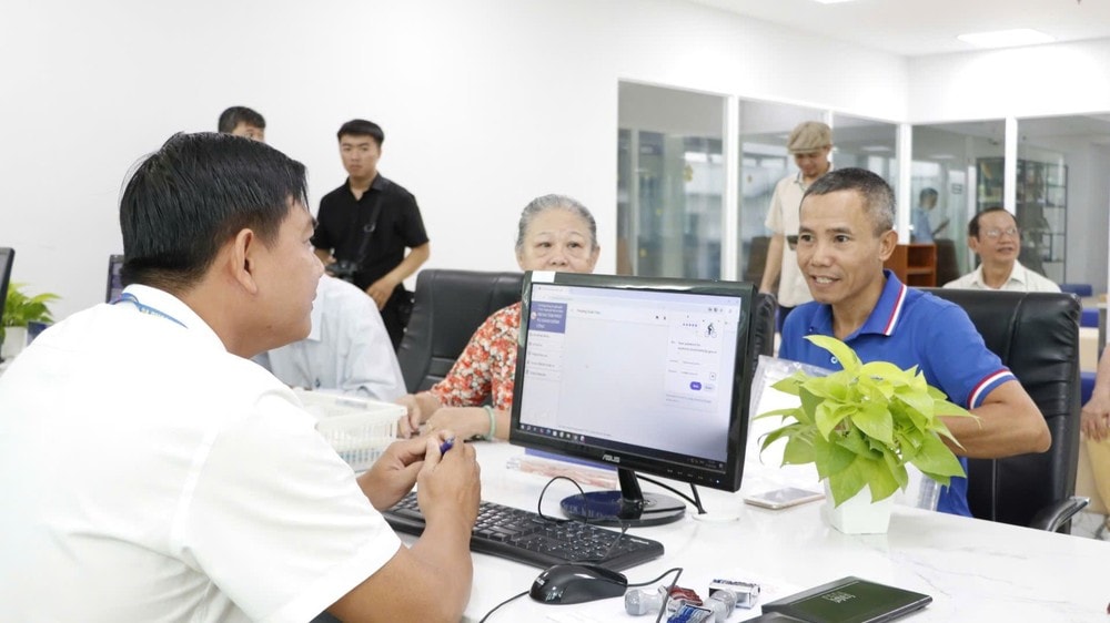 TPHCM phát động đợt thi đua cao điểm “100 ngày hoạt động tinh - gọn - mạnh - hiệu năng - hiệu lực - hiệu quả”