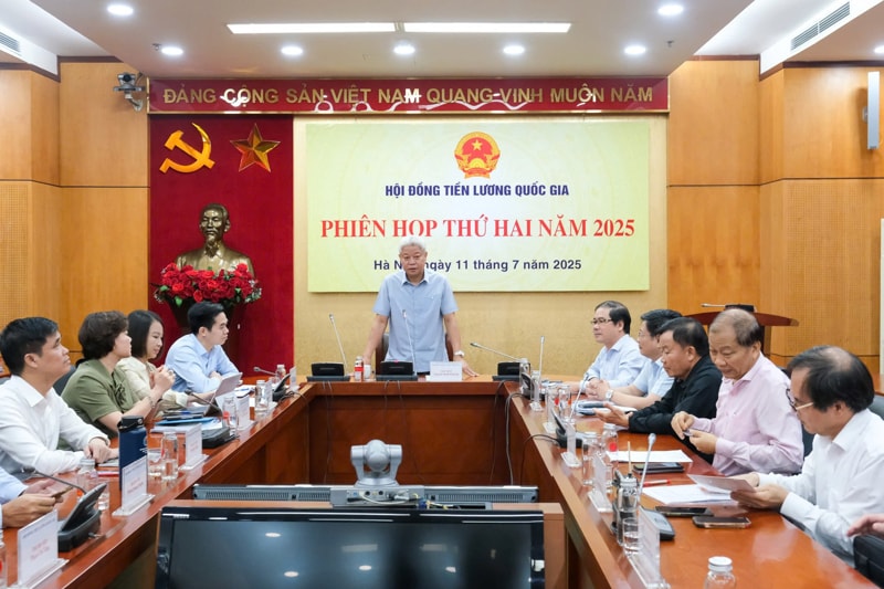 Hội đồng Tiền lương quốc gia họp chốt phương án tăng lương tối thiểu năm 2025.