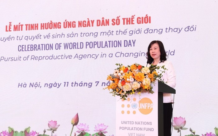 Đề xuất hỗ trợ tiền mặt hoặc hiện vật với gia đình sinh hai con gái