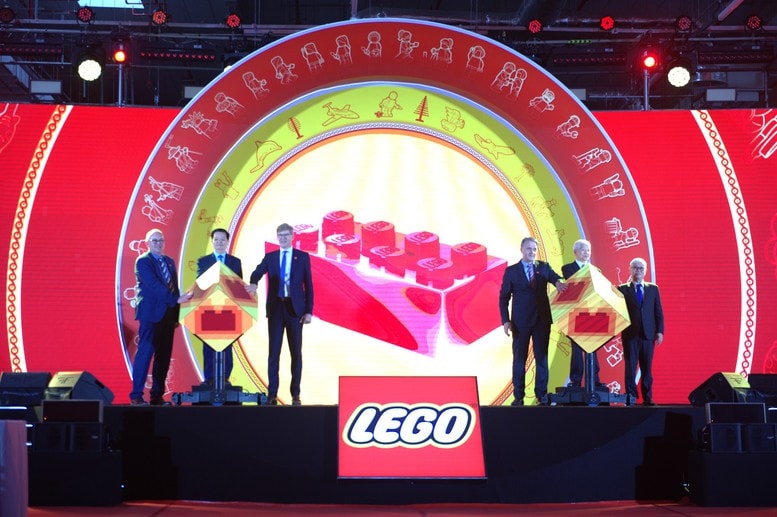 Nha may Lego