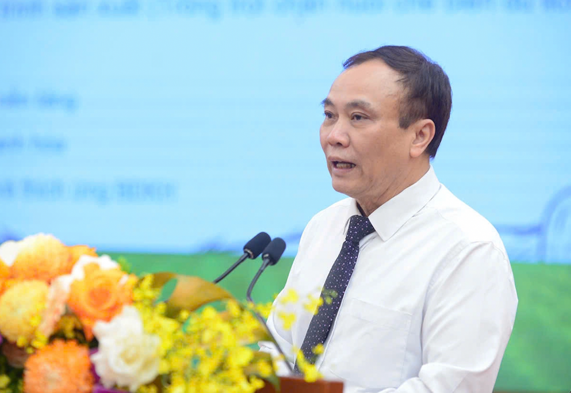 DD Nong Nghiep - ong Le Duc Thinh