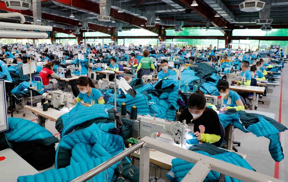 Nhu cầu tuyển dụng lao động tại TP.HCM: Lao động phổ thông và chuyên môn kỹ thuật thiếu hụt | Vietnam+ (VietnamPlus)