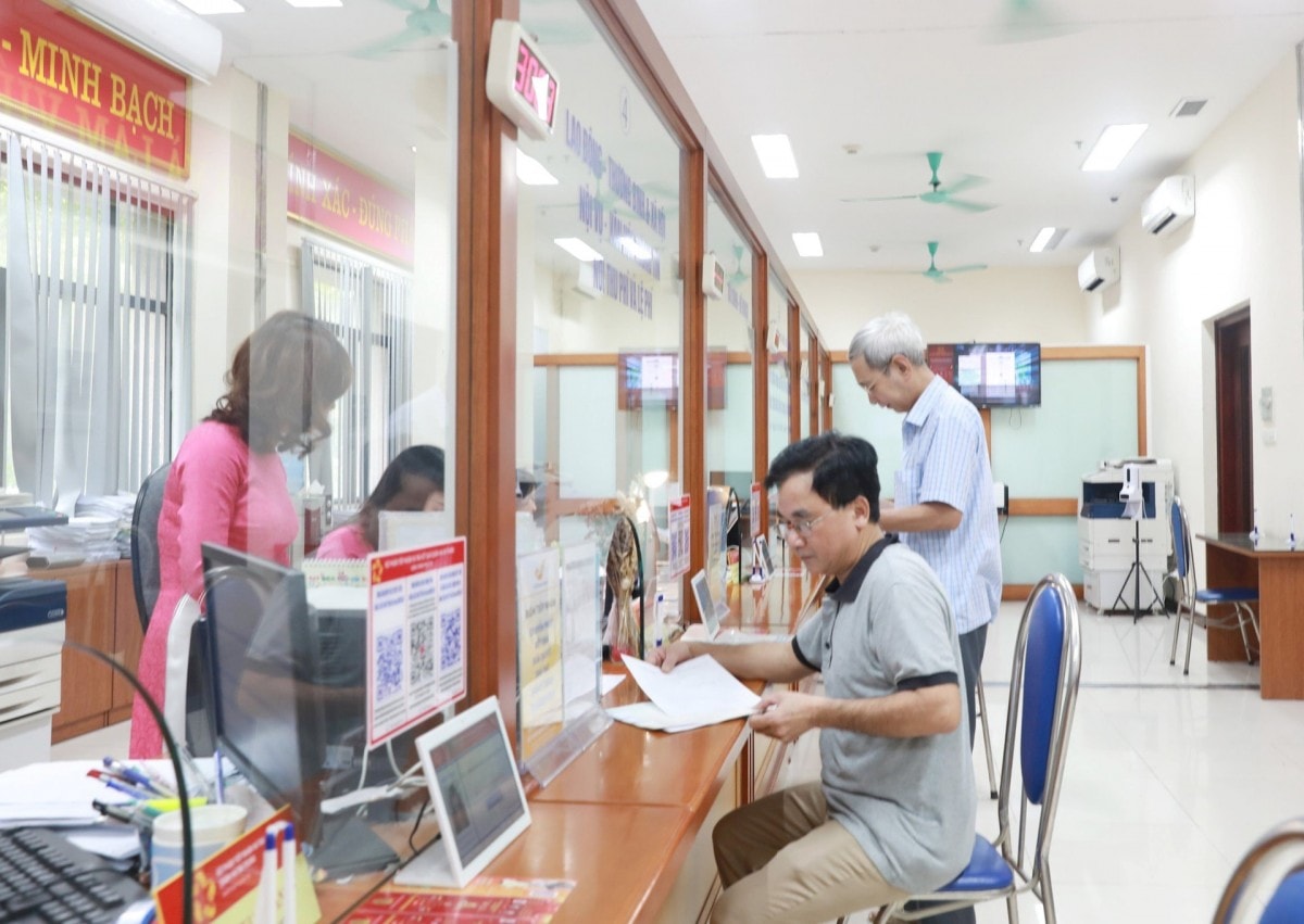 Đề xuất kinh phí chi trả chế độ cho công chức nghỉ việc, tinh giản biên chế