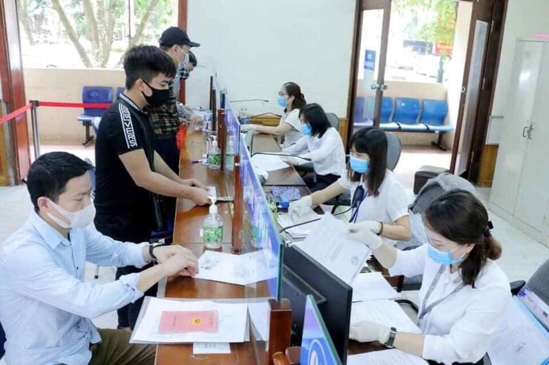 Cán bộ công chức cấp xã hưởng 100% phụ cấp kiêm nhiệm trong trường hợp này
