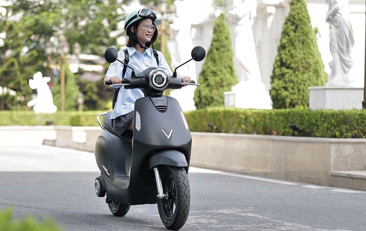 Đề xuất hỗ trợ 100% phí trước bạ, vay ưu đãi với người Hà Nội mua xe điện