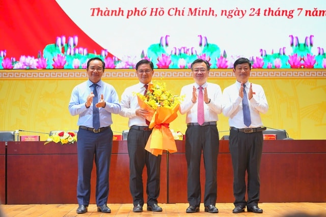 Tân Phó chủ tịch UBND TP.HCM Nguyễn Mạnh Cường: Ưu tiên triển khai cơ chế đặc thù - Ảnh 2.
