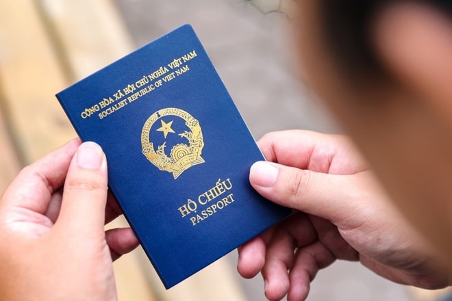 Hộ chiếu Việt Nam thăng hạng 7 bậc - Du lịch