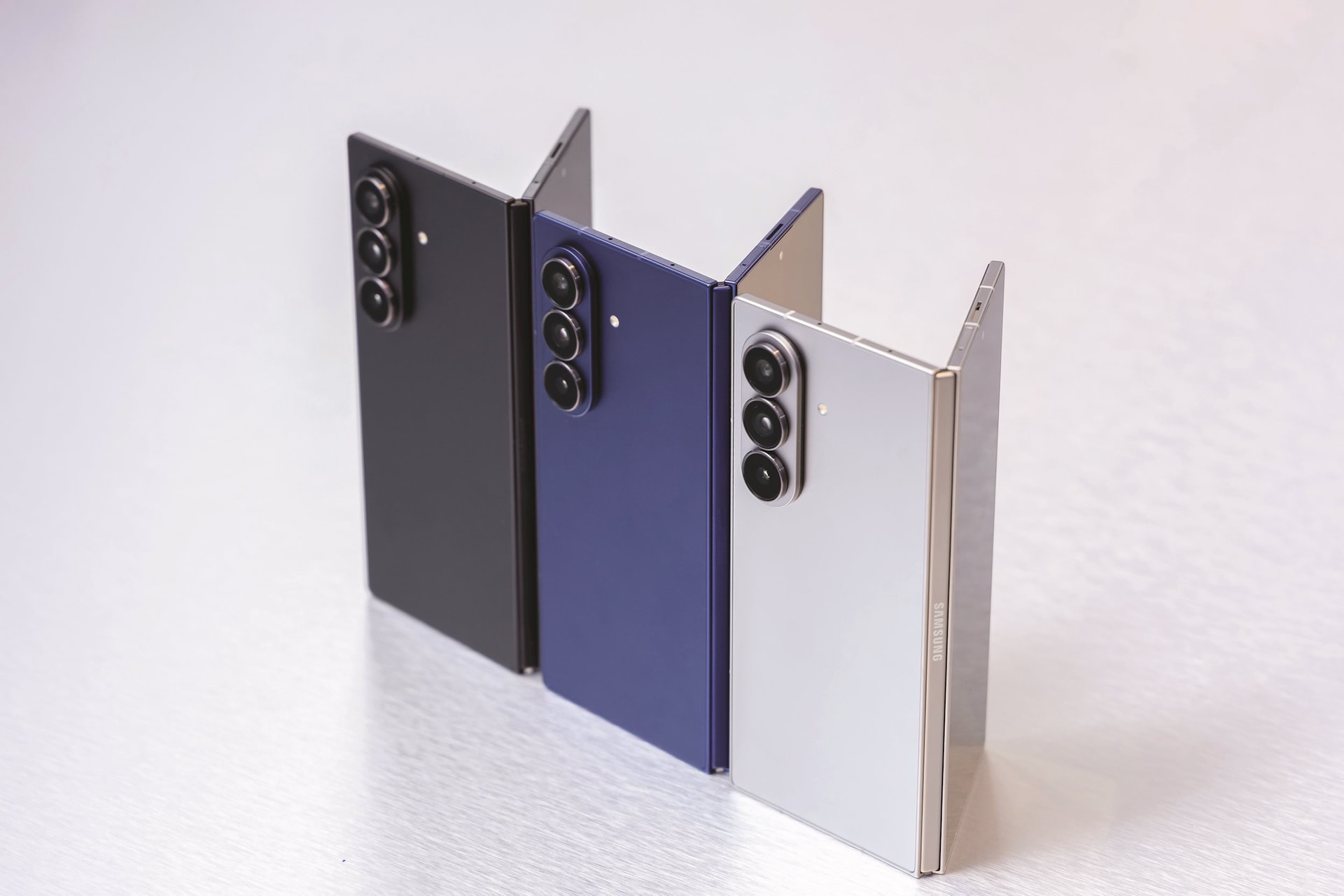 1. Samsung Galaxy Z Fold 7 mới