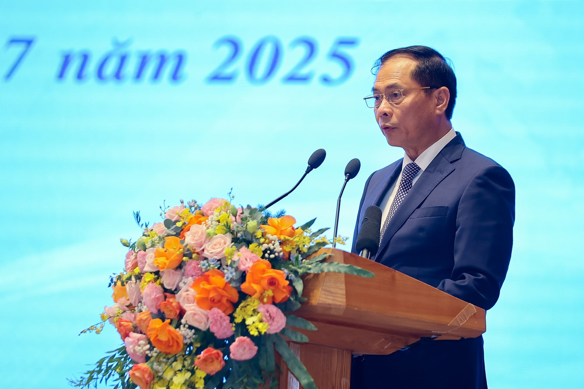 APEC PTT Bui Thanh Son