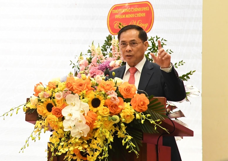 Phó thủ tướng Bùi Thanh Sơn phát biểu chỉ đạo tại Đại hội Đảng bộ Tập đoàn Xăng dầu Việt Nam, sáng 1/8