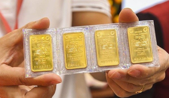 Giá vàng miếng tiến sát mốc 124 triệu đồng mỗi lượng