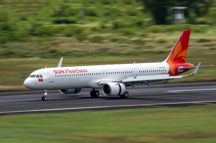 Lộ diện máy bay đầu tiên của Sun PhuQuoc Airways- Ảnh 3.