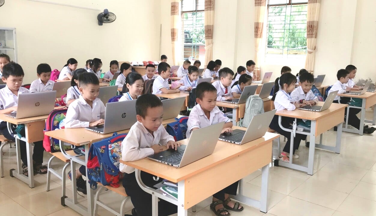 Anh 4