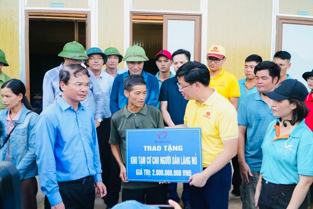 Anh 5