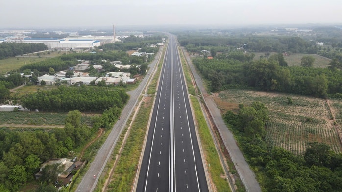 Cao tốc Biên Hòa - Vũng Tàu chính thức khai thác vào tháng 12-2025- Ảnh 4.