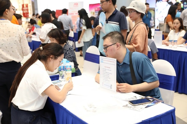 Hà Nội: Hơn 125 nghìn người lao động được giải quyết việc làm trong 6 tháng đầu năm - DNTT online