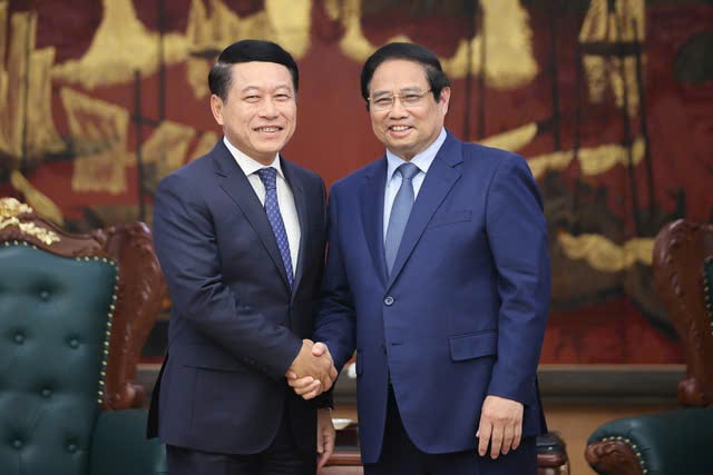 TT Pham Minh Chinh - Lao