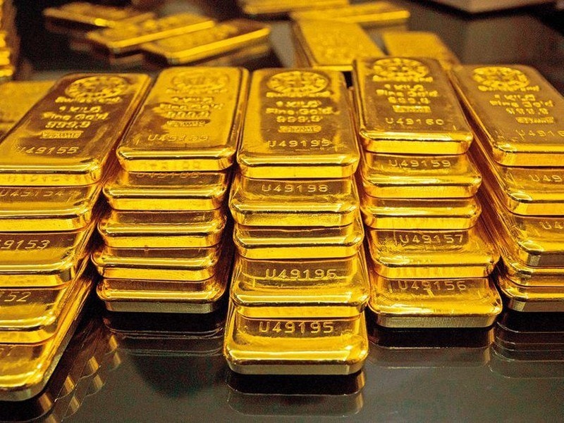 Giá vàng thế giới giảm xuống mức thấp nhất trong hai tuần do đồng USD tăng