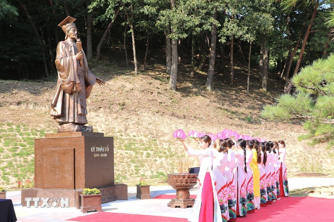 lang-viet-nam-Han Quoc 1