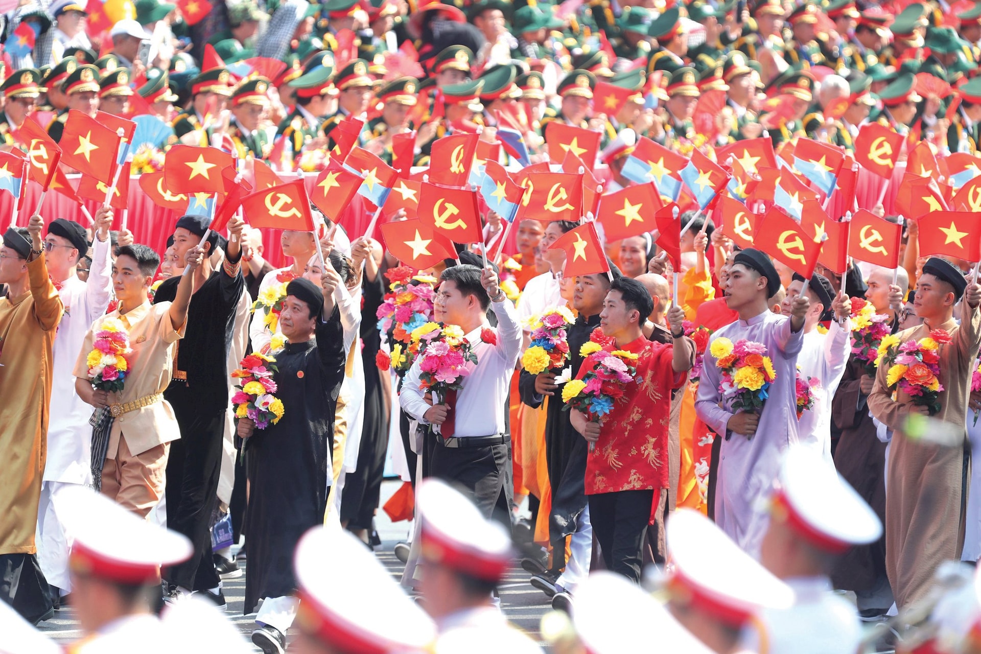 Khơi dậy tinh thần yêu nước, phát huy sức mạnh vĩ đại của khối đại đoàn kết dân tộc