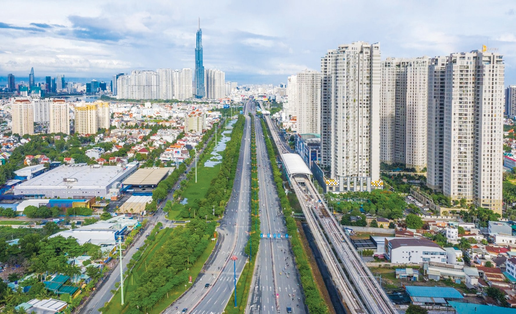 TP.HCM mới cần phát huy vai trò dẫn dắt trong phát triển cả vùng Đông Nam Bộ, gắn kết với Tây Nam Bộ, Tây Nguyên và Nam miền Trung. 