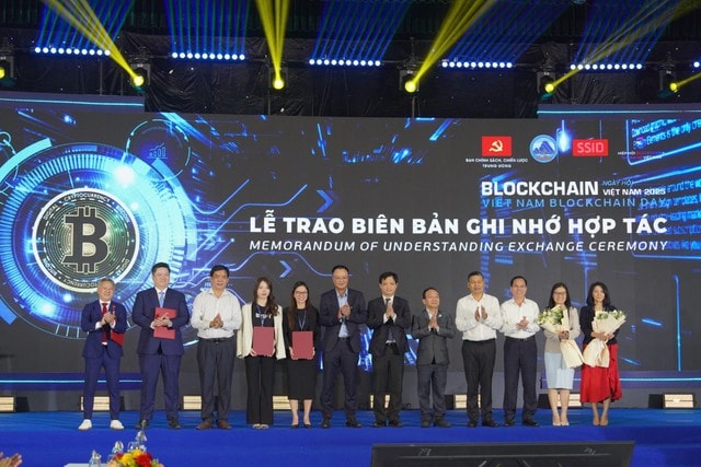 blockchain.jpg