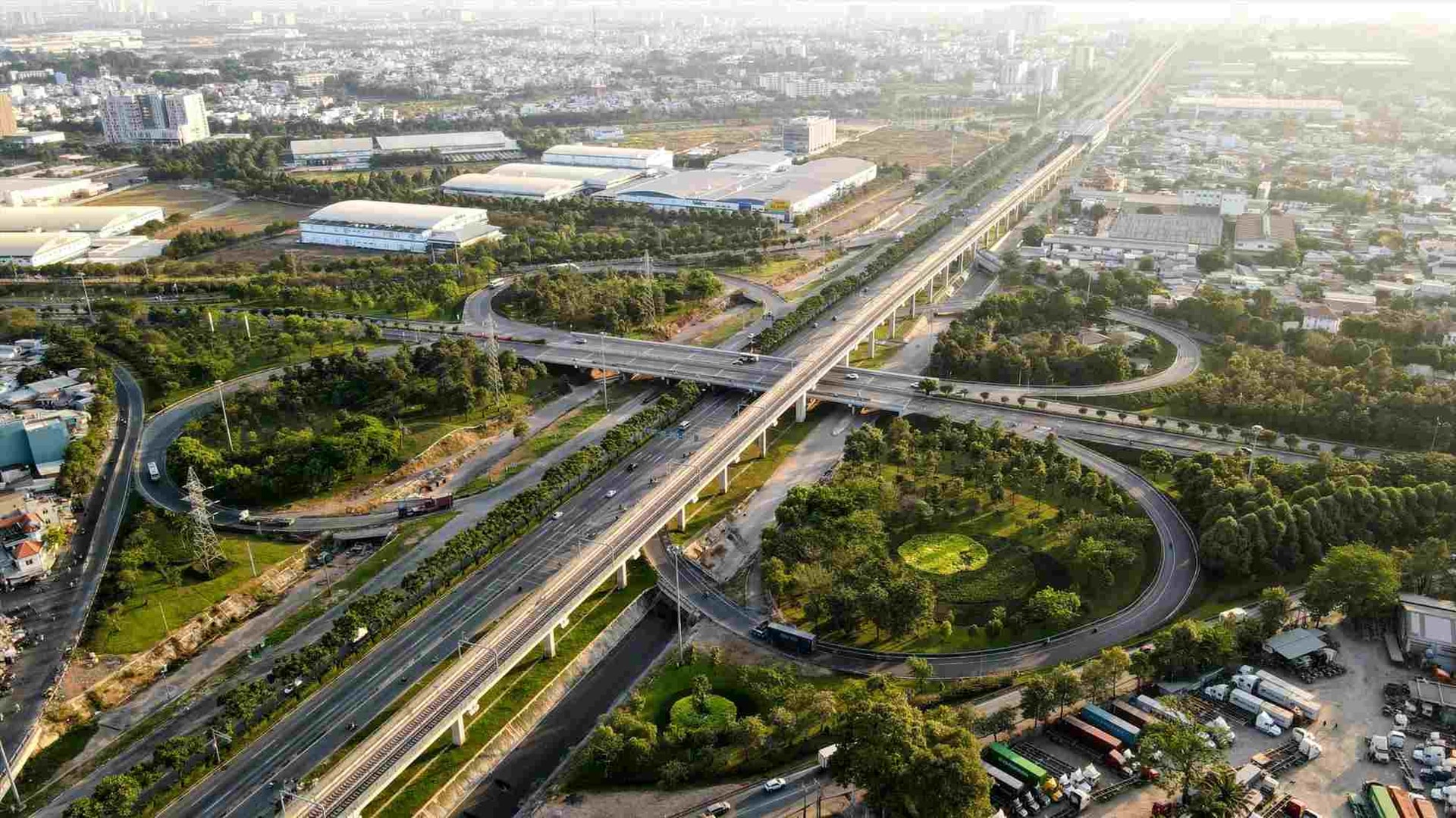 Nút giao Trạm 2 trên Xa lộ Hà Nội - điểm đầu dự án. Ảnh: Anh Tú