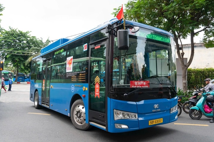 Miễn vé nhiều tuyến xe buýt ở TP.HCM phục vụ người dân dịp lễ 2-9 - Ảnh 1.