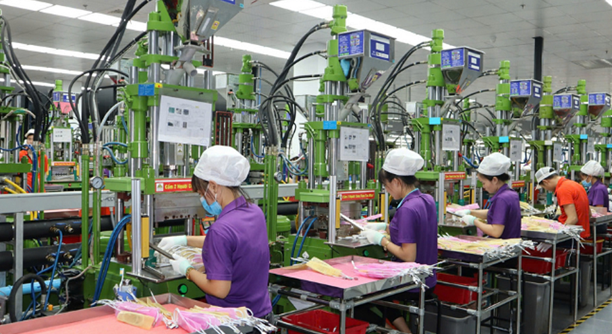 Nghệ An: Giải bài toán thiếu hụt nguồn lao động tại các khu công nghiệp | Báo Nhân Dân điện tử