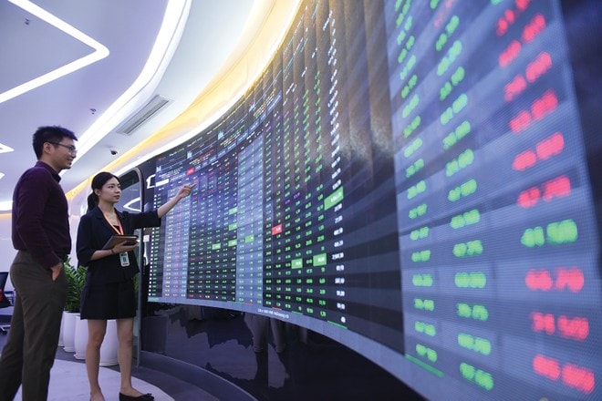 Mirae Asset: Rung lắc là điều bình thường, VN-Index có dư địa hướng về 1.800 - 2.000 điểm | Tin nhanh chứng khoán