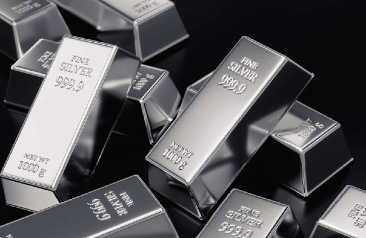 Giá bạc hôm nay 13/8: Tiếp tục giảm sâu khi đồng USD mạnh lên