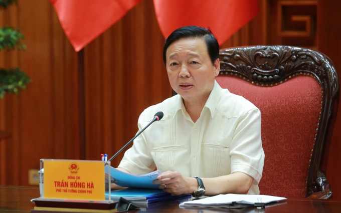 Phó thủ tướng Trần Hồng Hà phát biểu tại cuộc họp, ngày 10/9. Ảnh: VGP